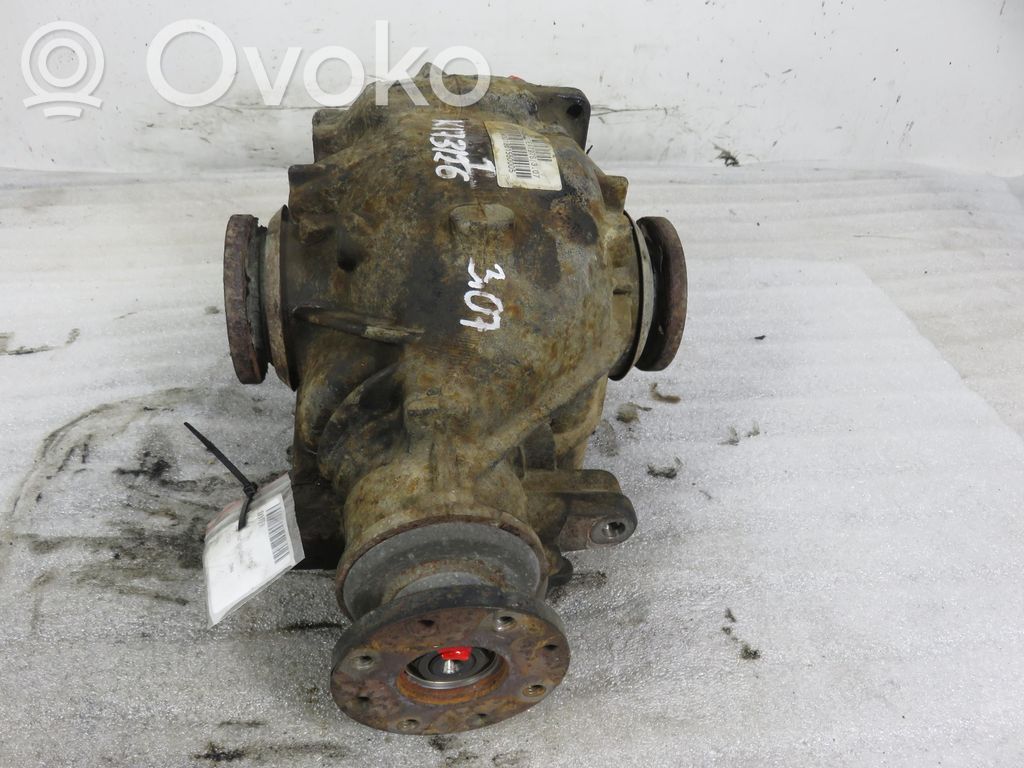 BMW X3 E83 Rear differential 