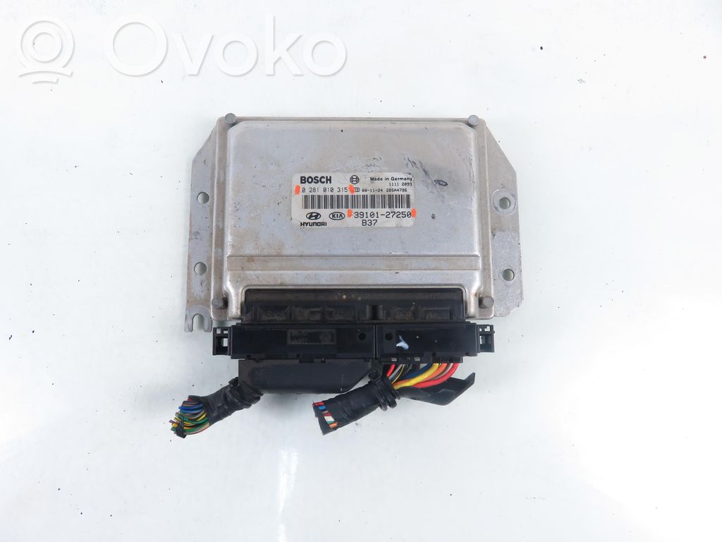 Hyundai Santa Fe Engine control unit/module 