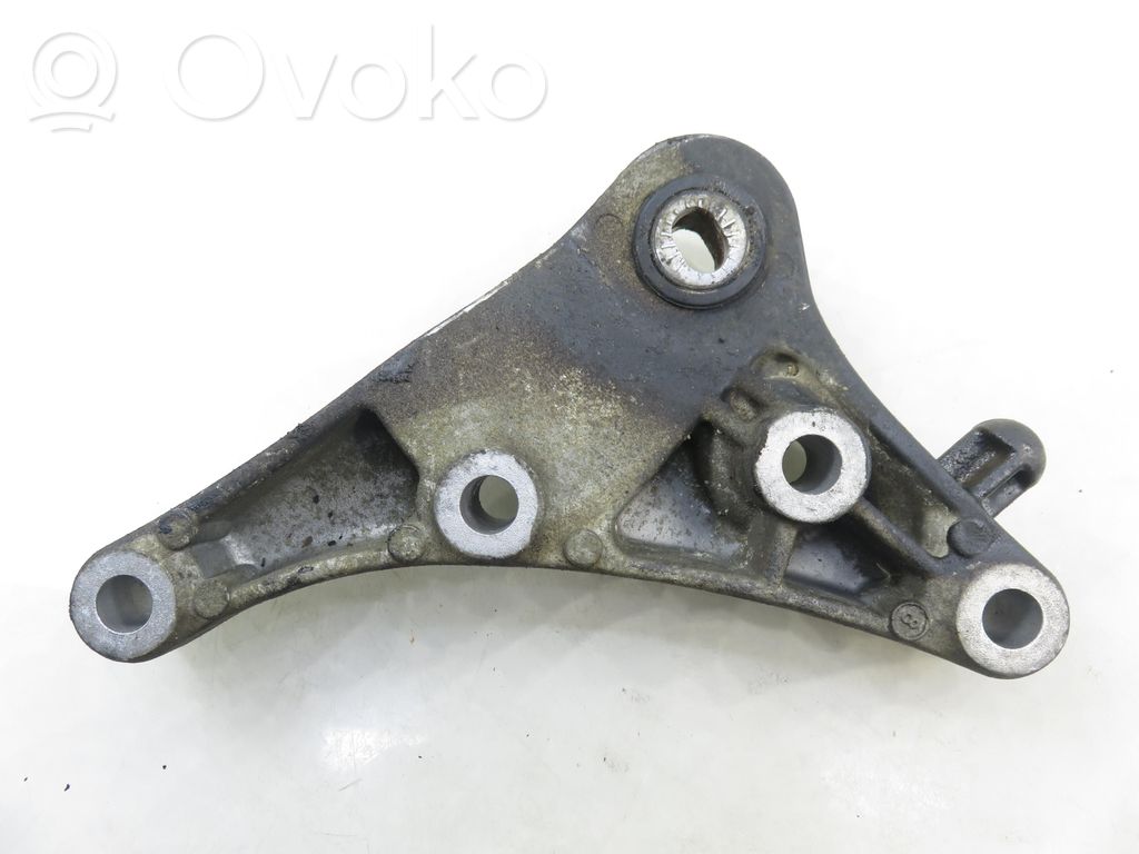 Opel Mokka Gearbox mounting bracket 