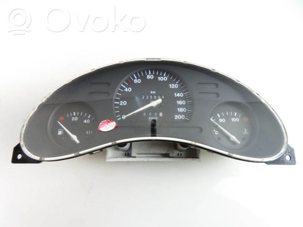 Opel Corsa B Speedometer (instrument cluster) 