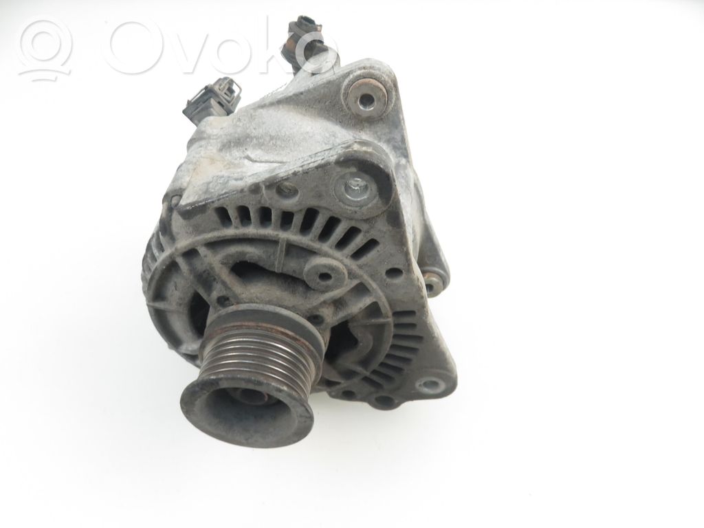 Volkswagen Golf III Generator/alternator 
