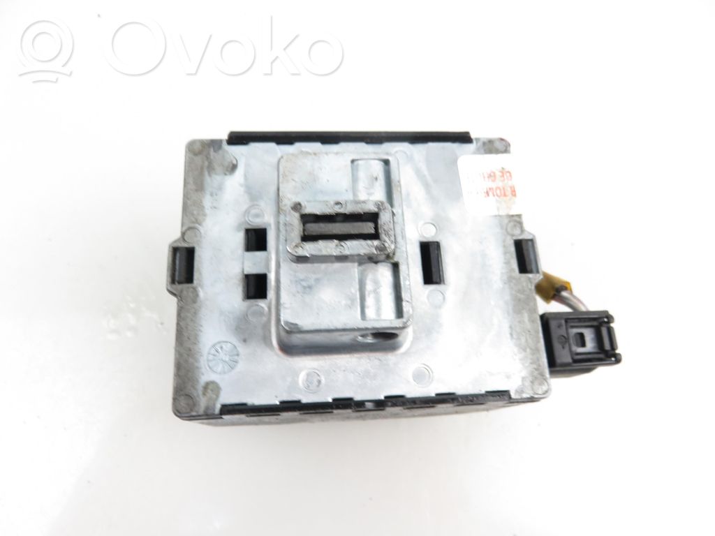 Ohjauspyörän lukitus   8200020613A,8200020613A