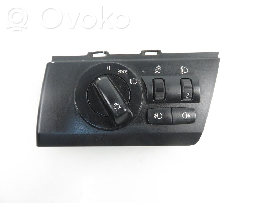 Light switch