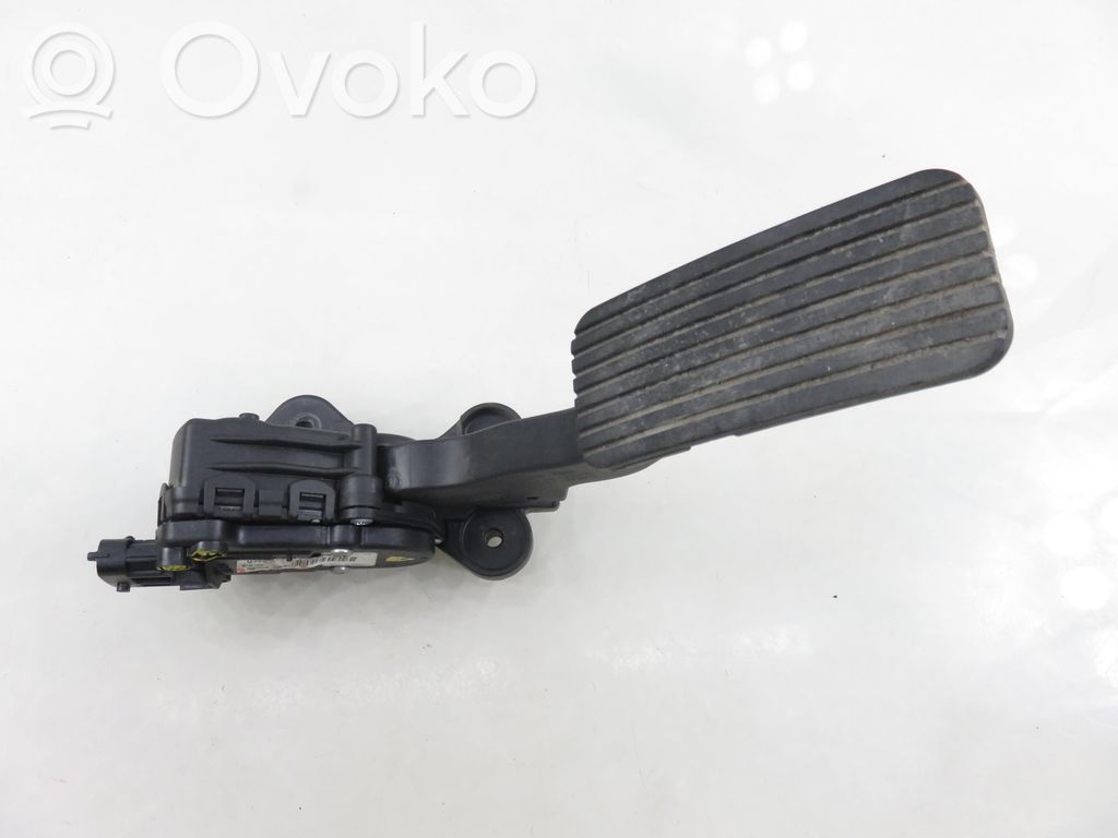 Kaasupoljin   327002R320,327002R320