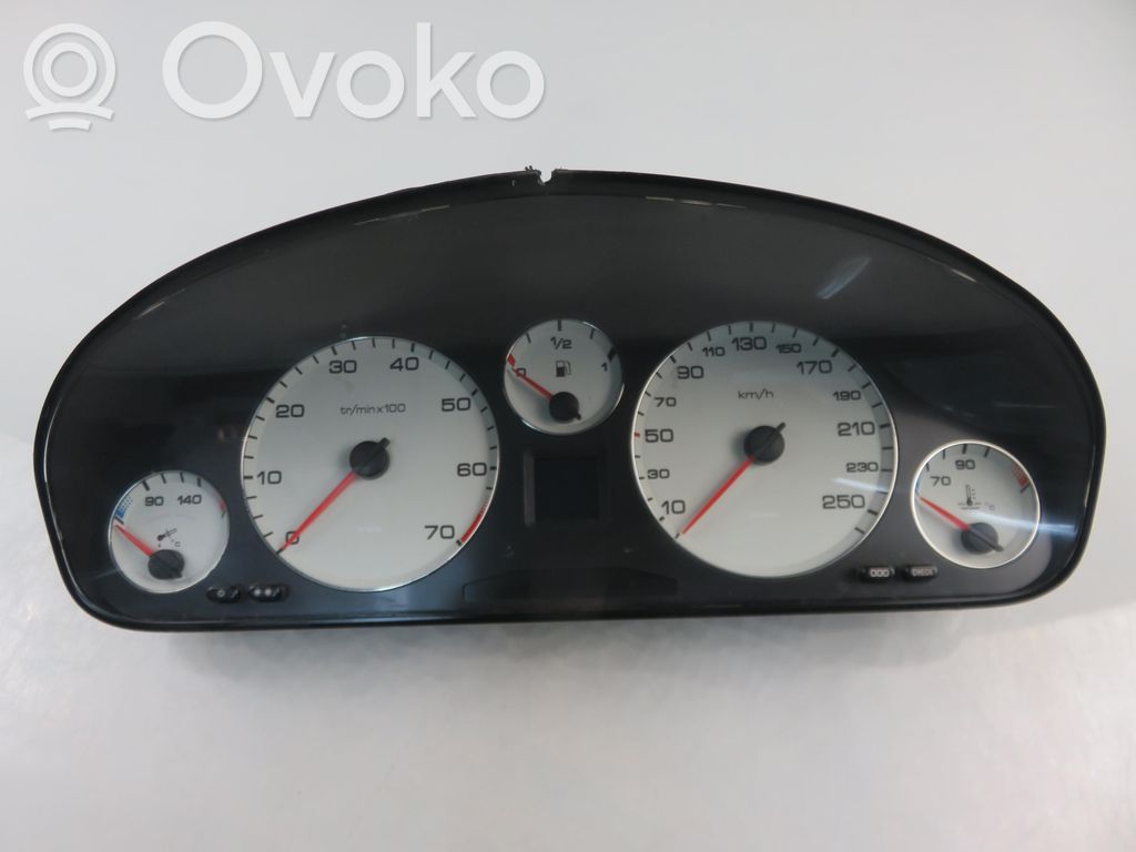 Peugeot 607 Speedometer (instrument cluster) 