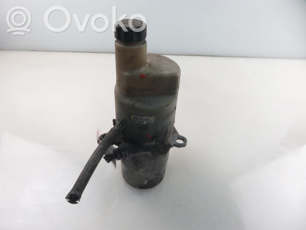 Volvo S40 Ohjaustehostimen pumppu 