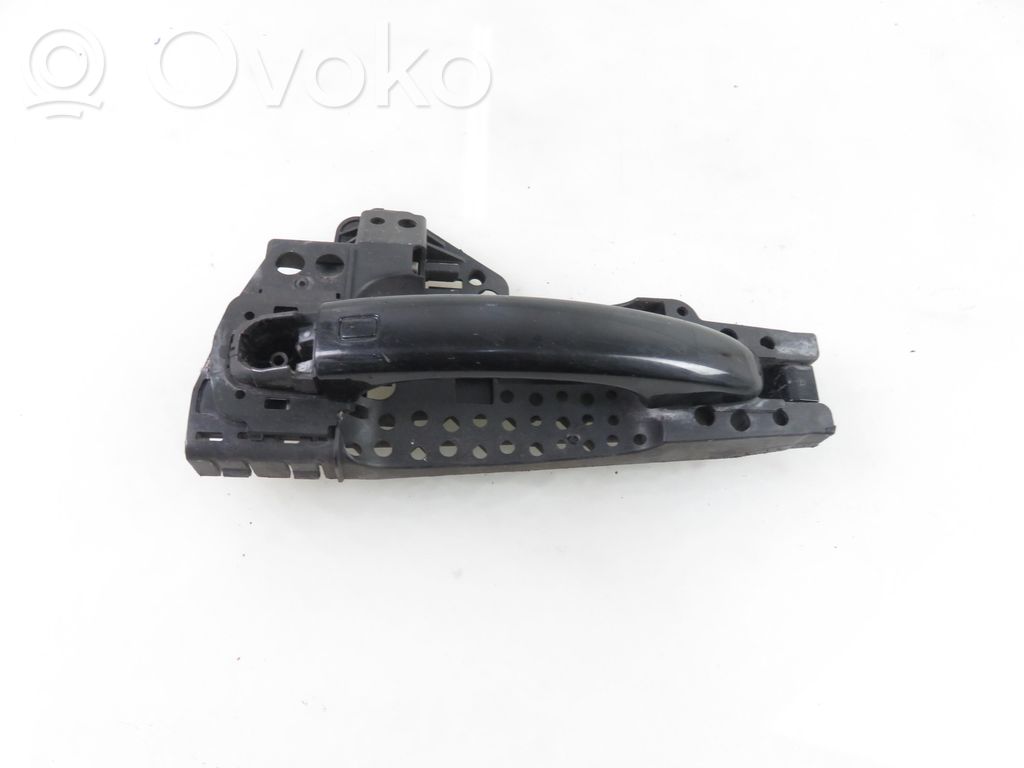 Manecilla externa puerta trasera   8T0837885B,8T0837885B