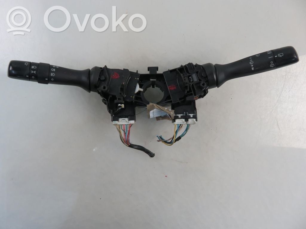 Toyota Urban Cruiser XP110 Commodo, commande essuie-glace/phare 