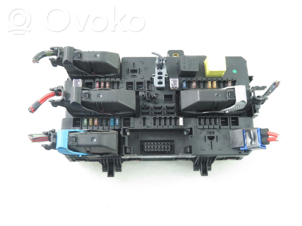 Opel Astra H Korin keskiosan ohjainlaite 