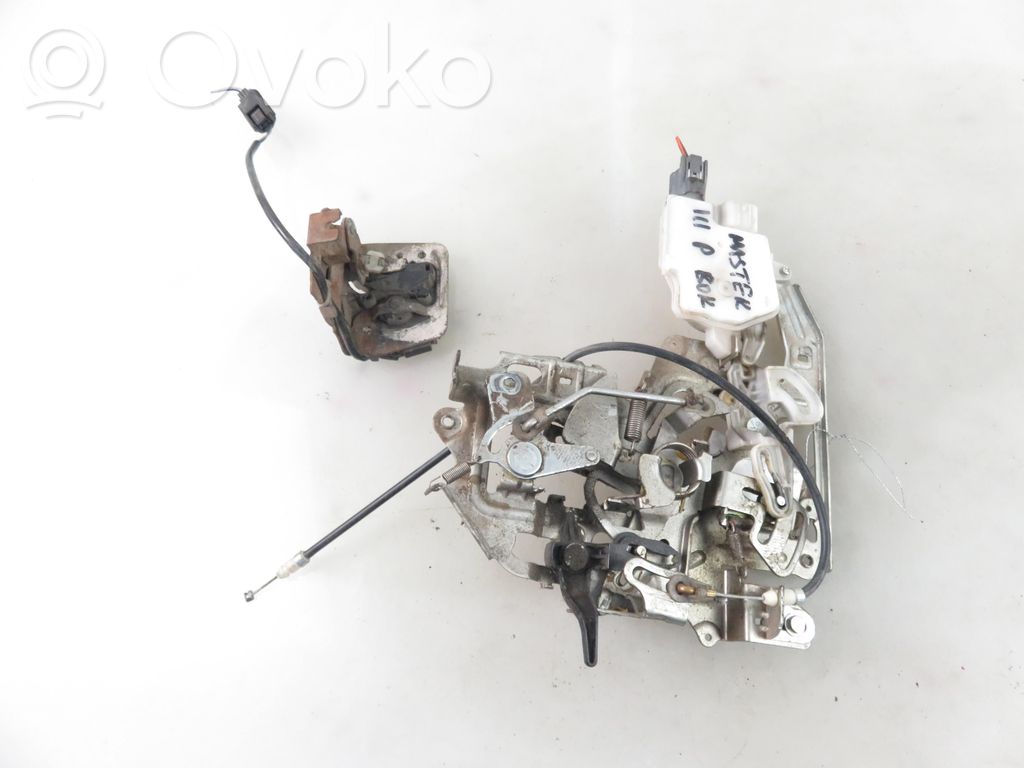 Renault Master III Liukuoven lukko 