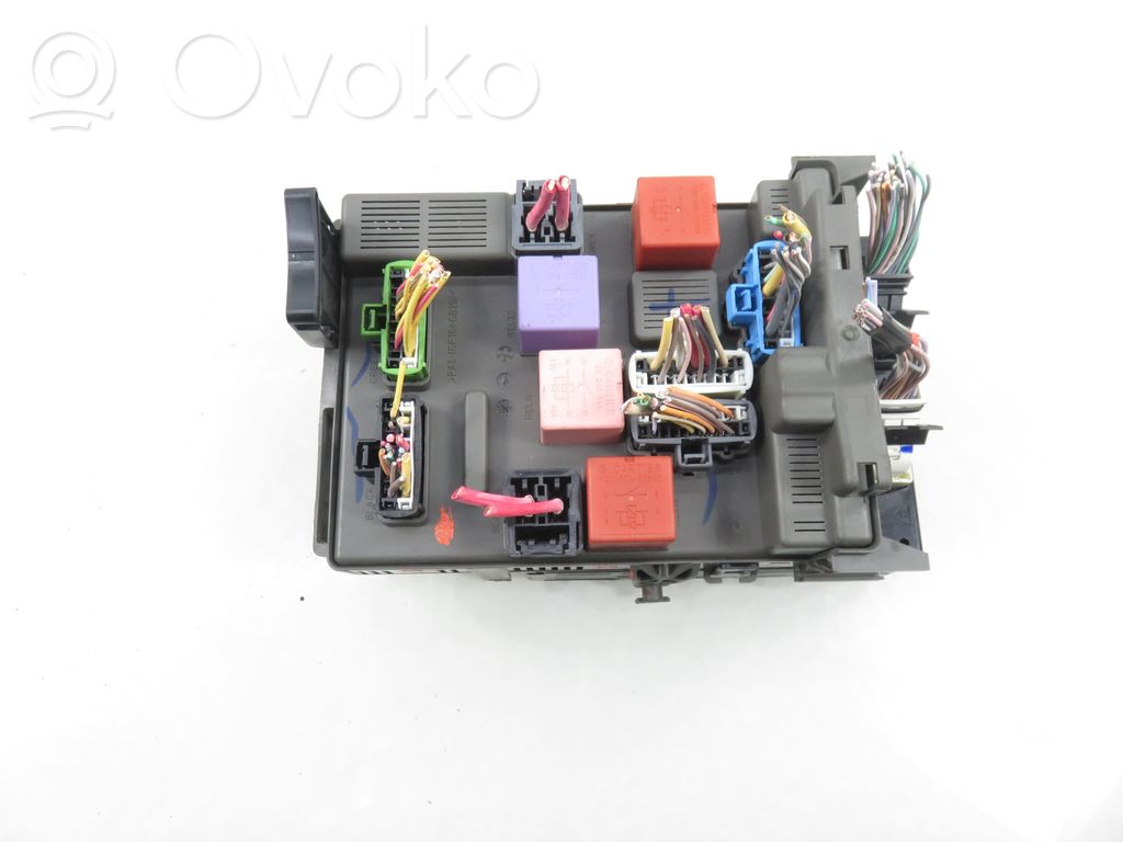 Renault Espace -  Grand espace IV Central body control module 