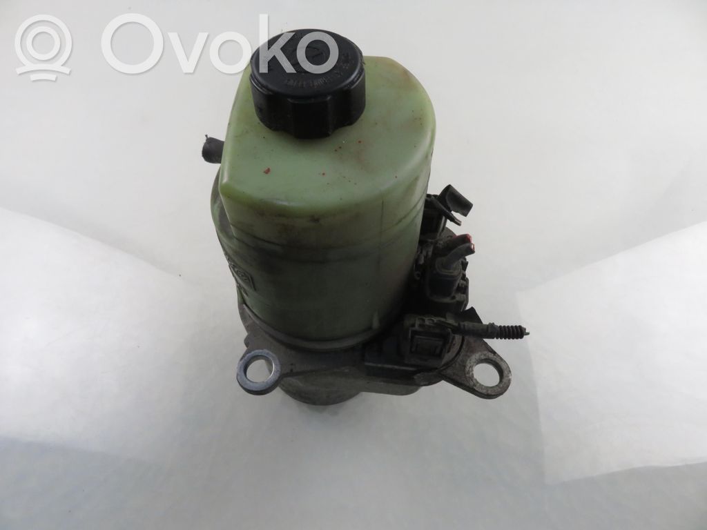 Power steering pump   4M513K514BF,4M513K514BF