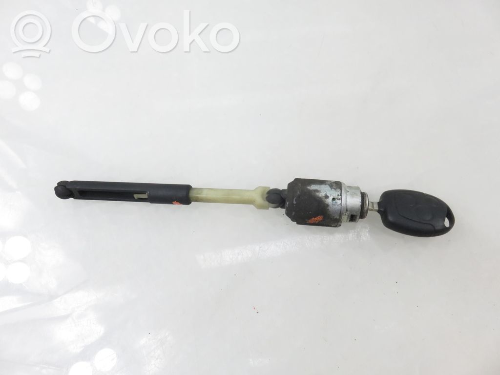 Engine bonnet/hood lock/catch