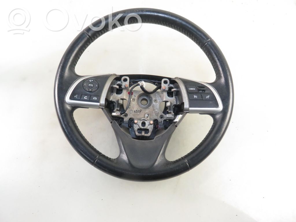 Mitsubishi Outlander Stūre 