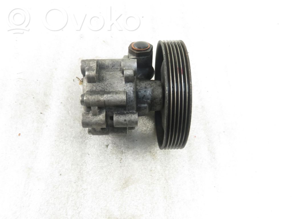 Citroen C5 Ohjaustehostimen pumppu 