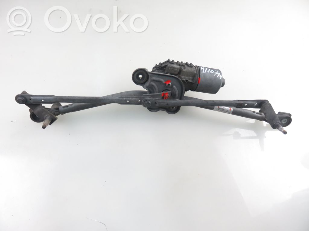 Ford Mondeo Mk III Etupyyhkimen vivusto 