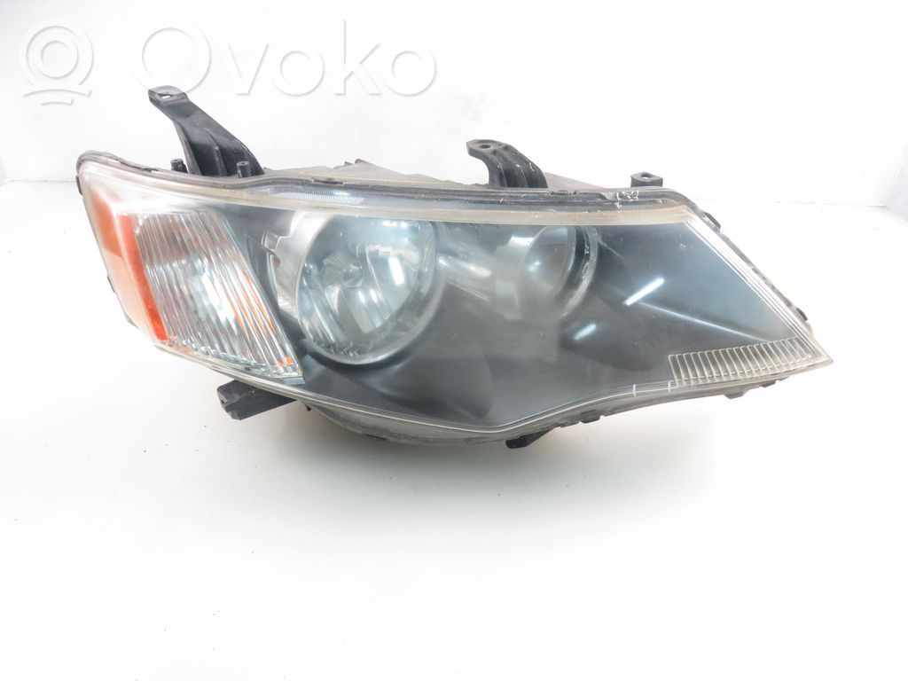 Mitsubishi Outlander Phare frontale 
