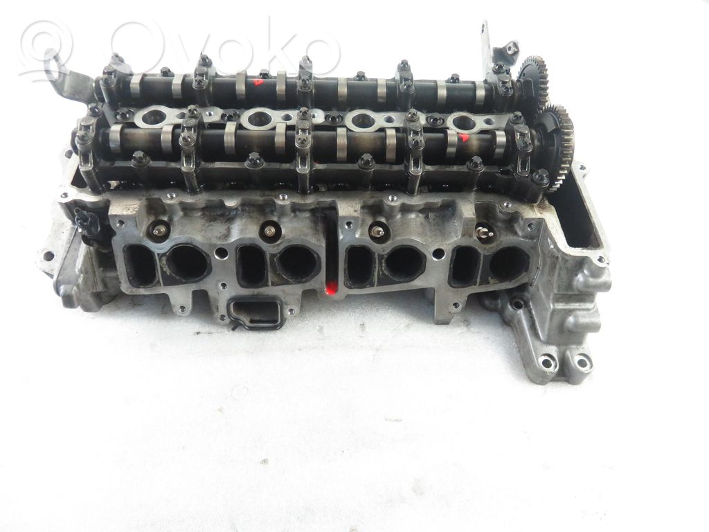 Toyota Avensis T270 Testata motore 
