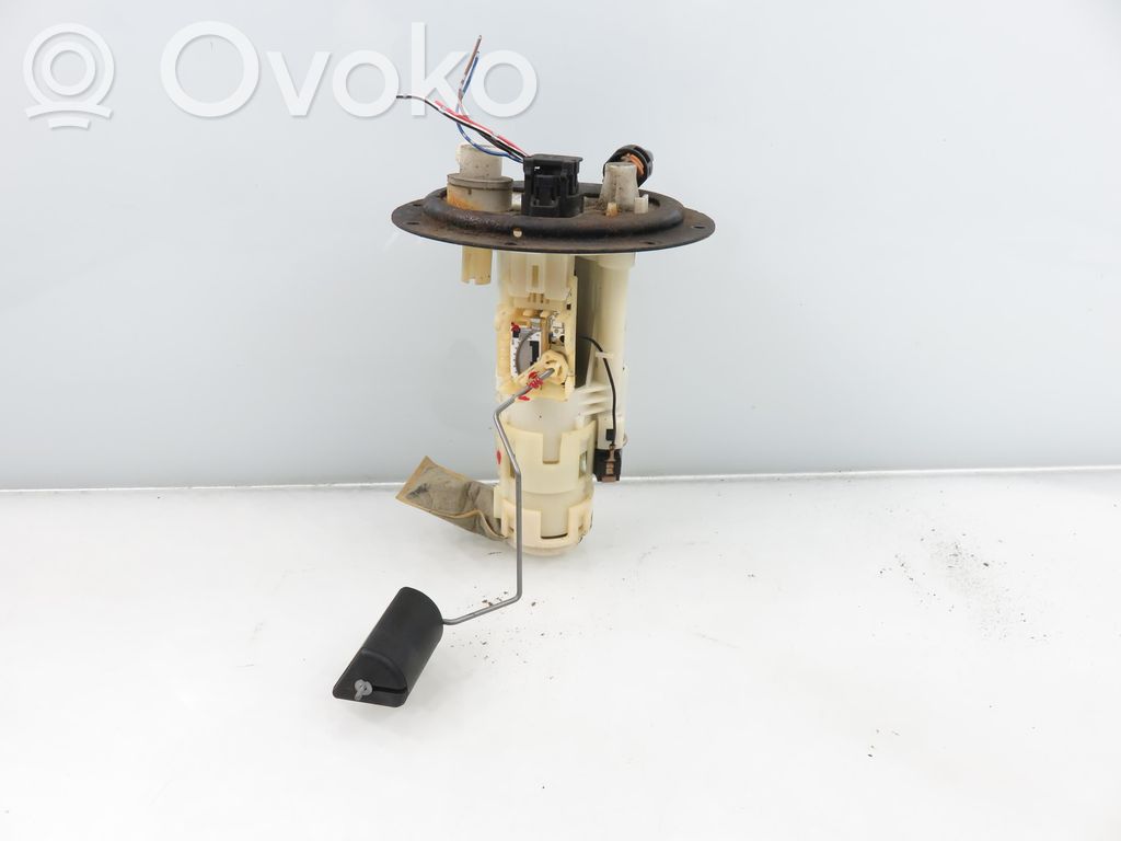 Daihatsu Cuore Pompa paliwa w zbiorniku 