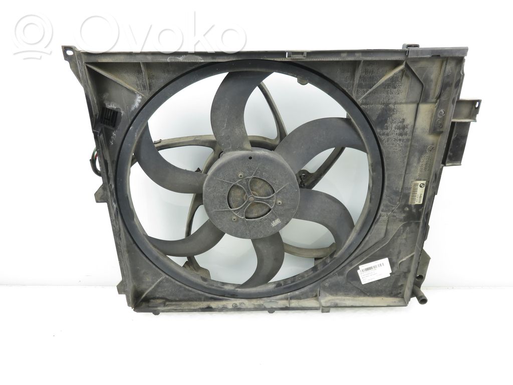 BMW X3 E83 Ventilatoru komplekts 