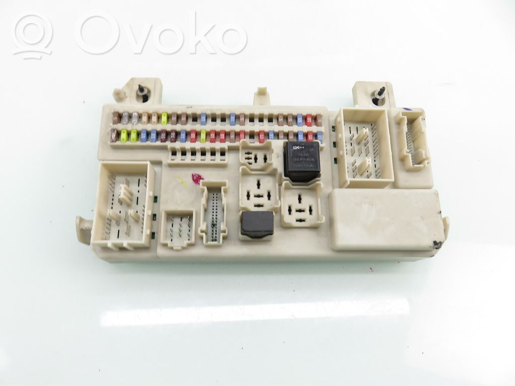 Volvo V50 Central body control module 