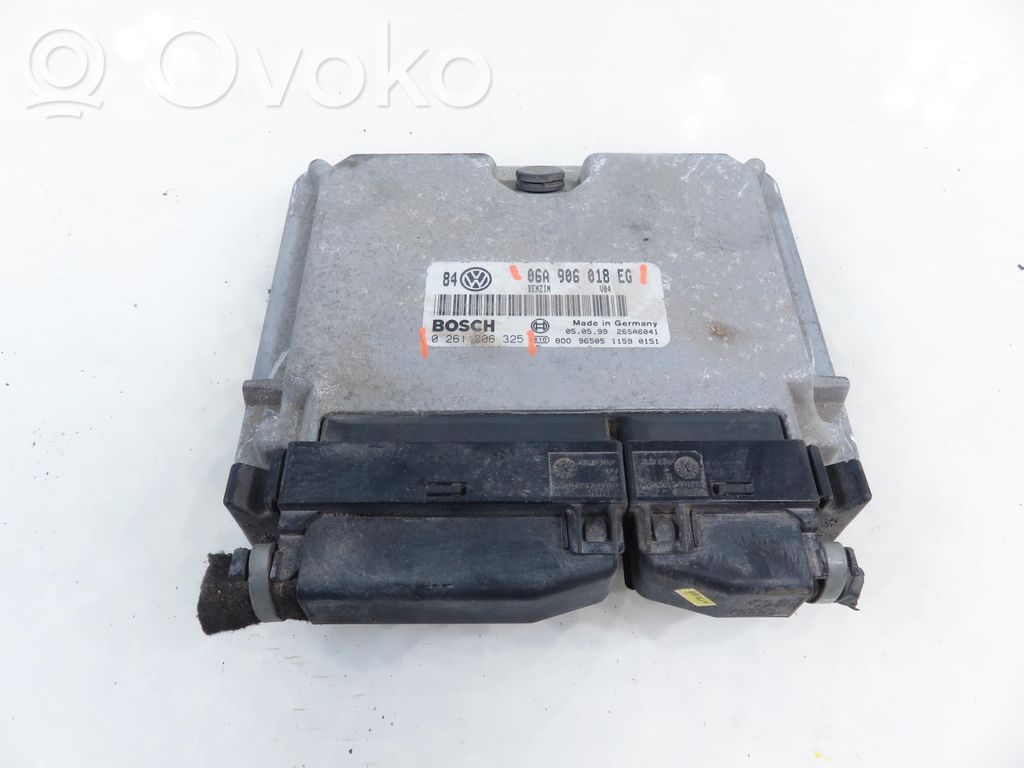 Volkswagen Bora Engine control unit/module 