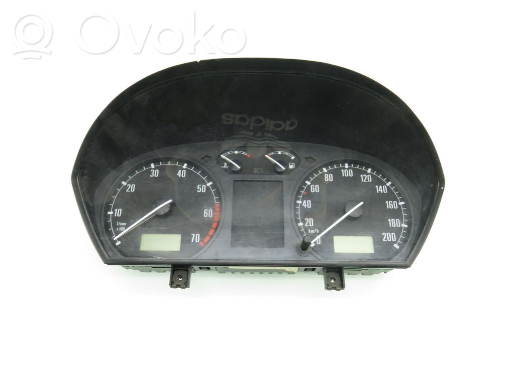 Skoda Fabia Mk1 (6Y) Vitezometru (grup de instrumente) 