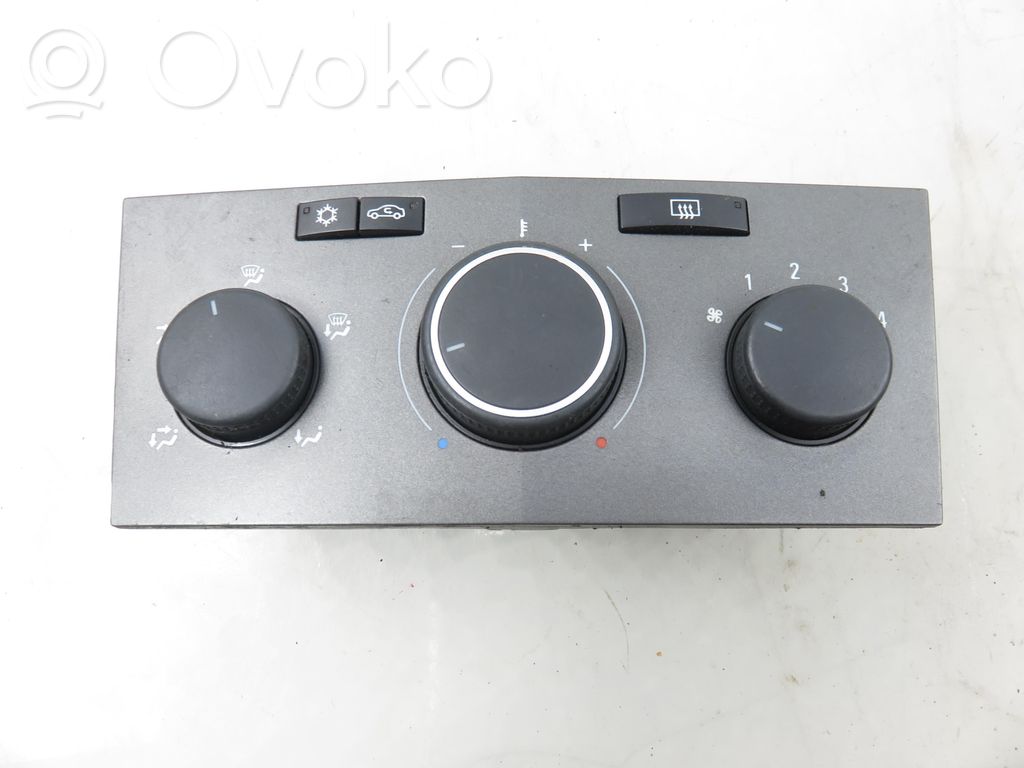Opel Astra H Comutator control ventilator interior 