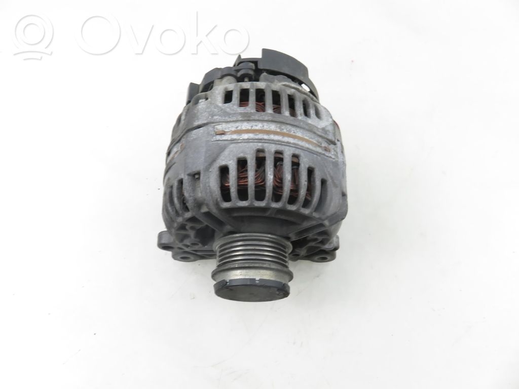 Audi A4 S4 B6 8E 8H Ģenerators 