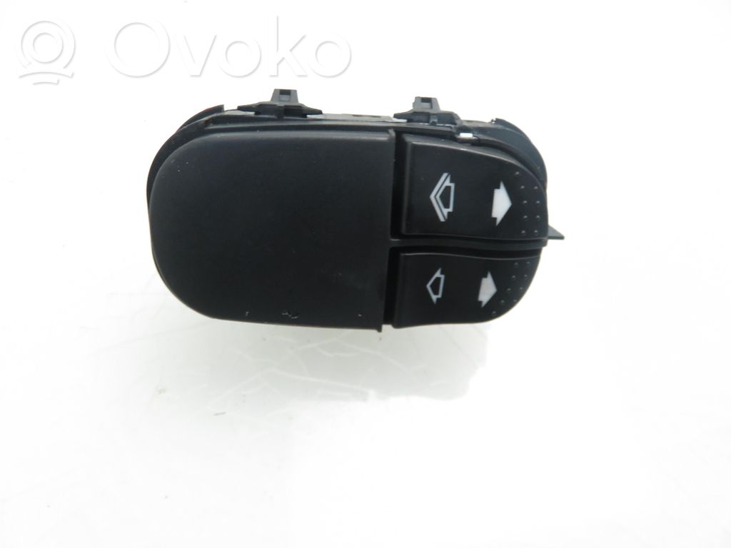Elektrisko logu slēdzis   7S4T14529AA,7S4T14529AA