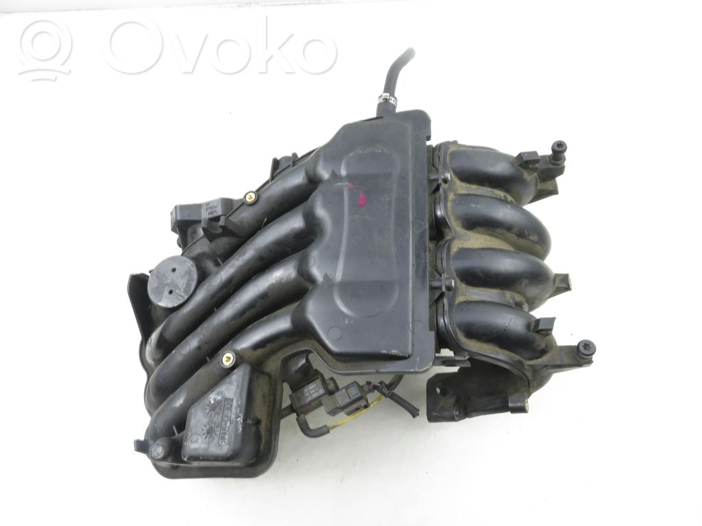 Opel Corsa B Kolektor ssący 