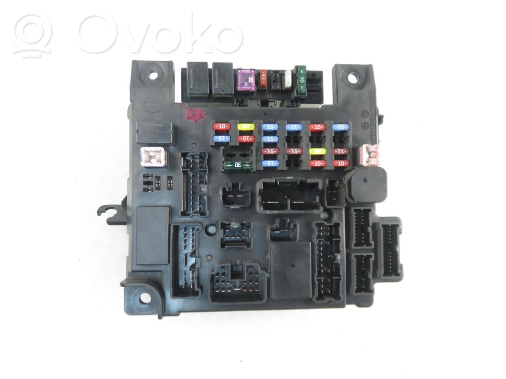 Mitsubishi Lancer VIII Modul de control caroserie central 