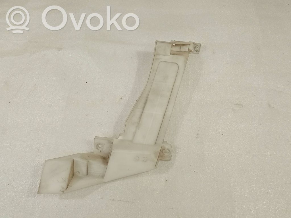 Front bumper mounting bracket   6400H656