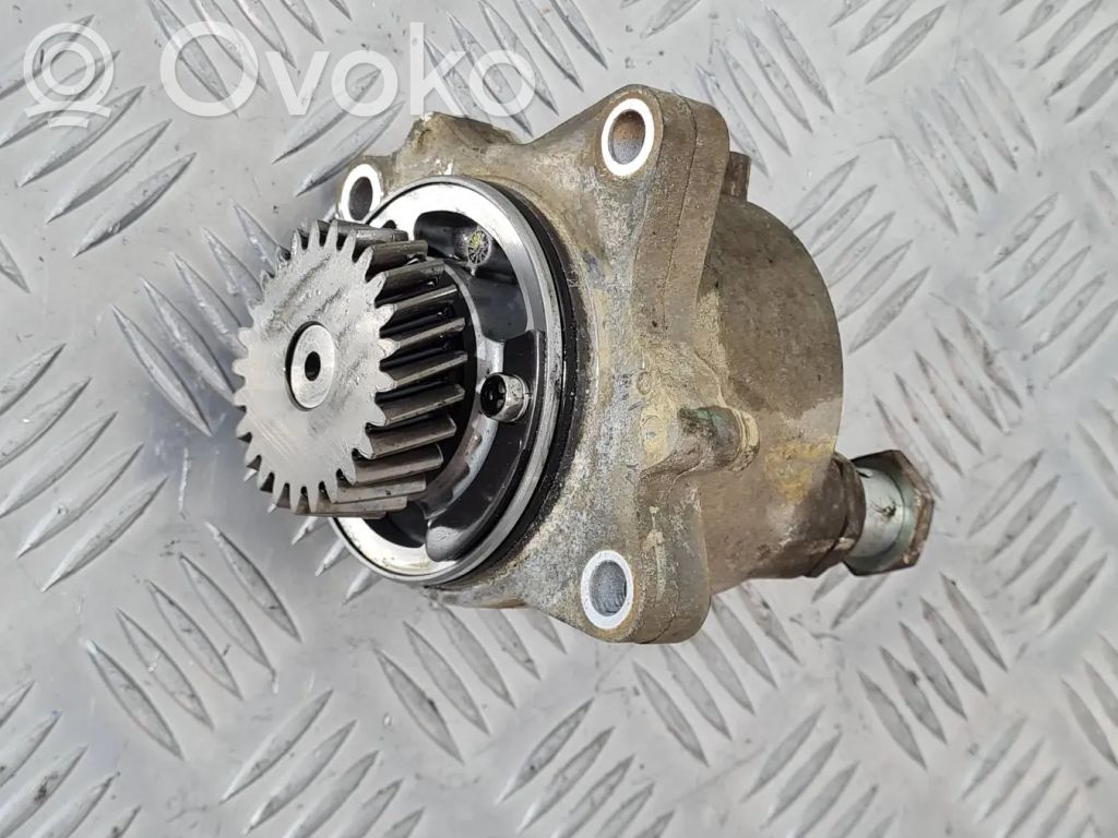 Vacuum pump