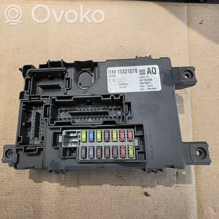 Opel Corsa D Fuse module 