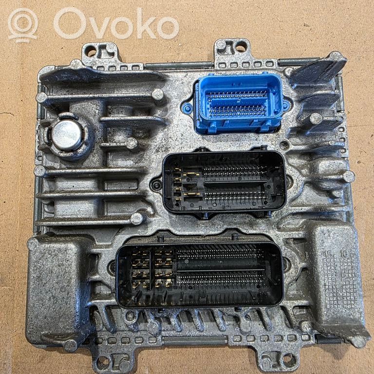 Opel Astra K Engine control unit/module 