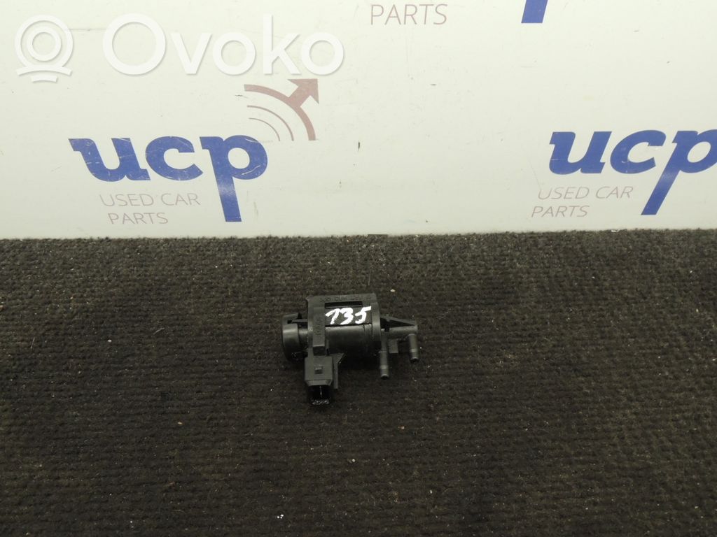 Volkswagen Bora Turboahtimen magneettiventtiili 