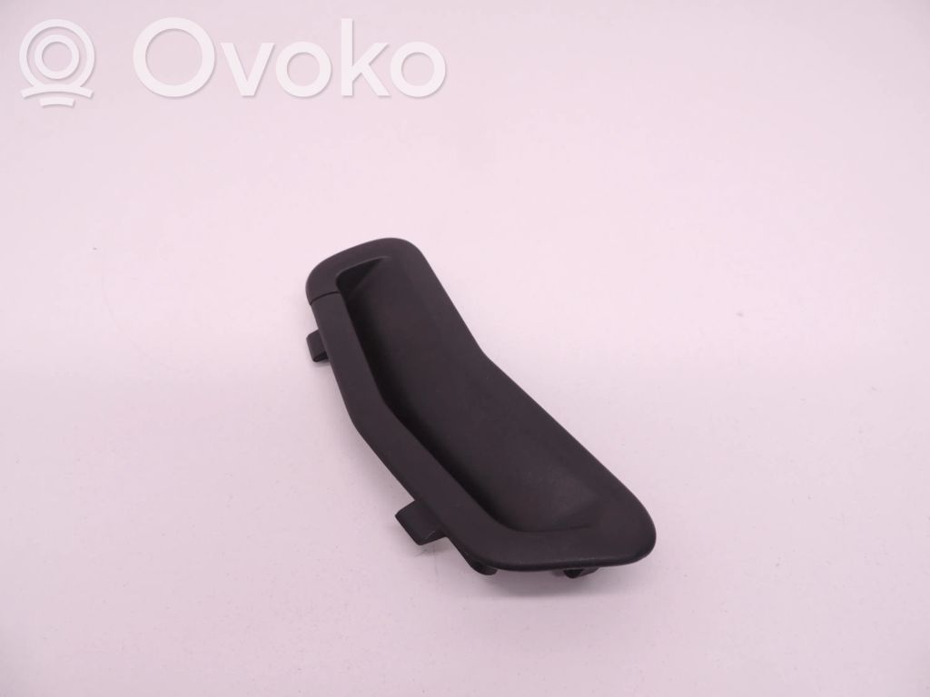 Volvo C30 Moldura del cinturón 