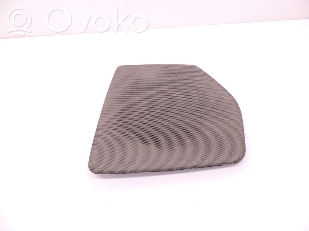 Cache enceinte centrale   9164896,D45