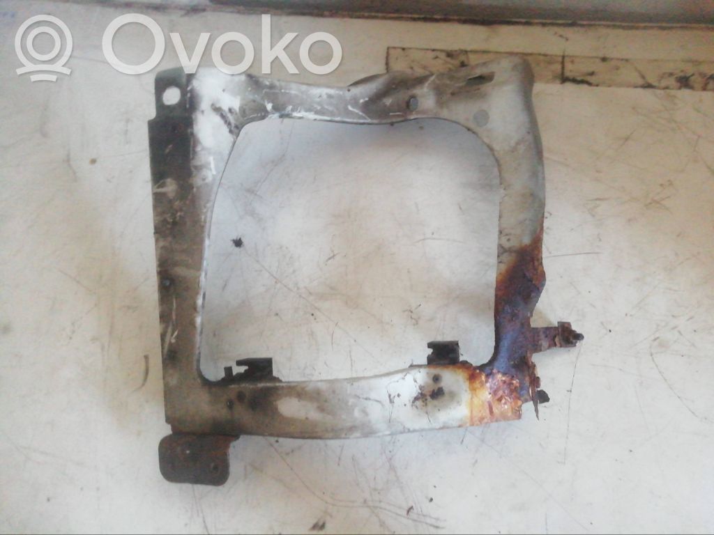 Ford Transit Headlight/headlamp mounting bracket 