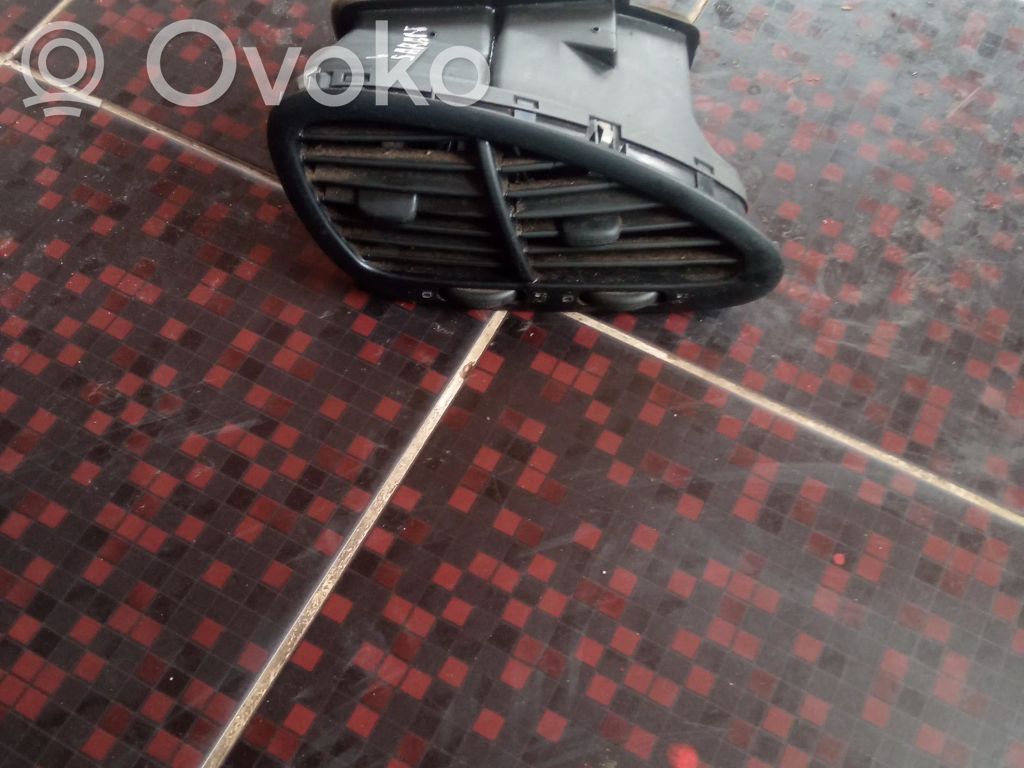 Seat Alhambra (Mk1) Grille d'aération centrale 