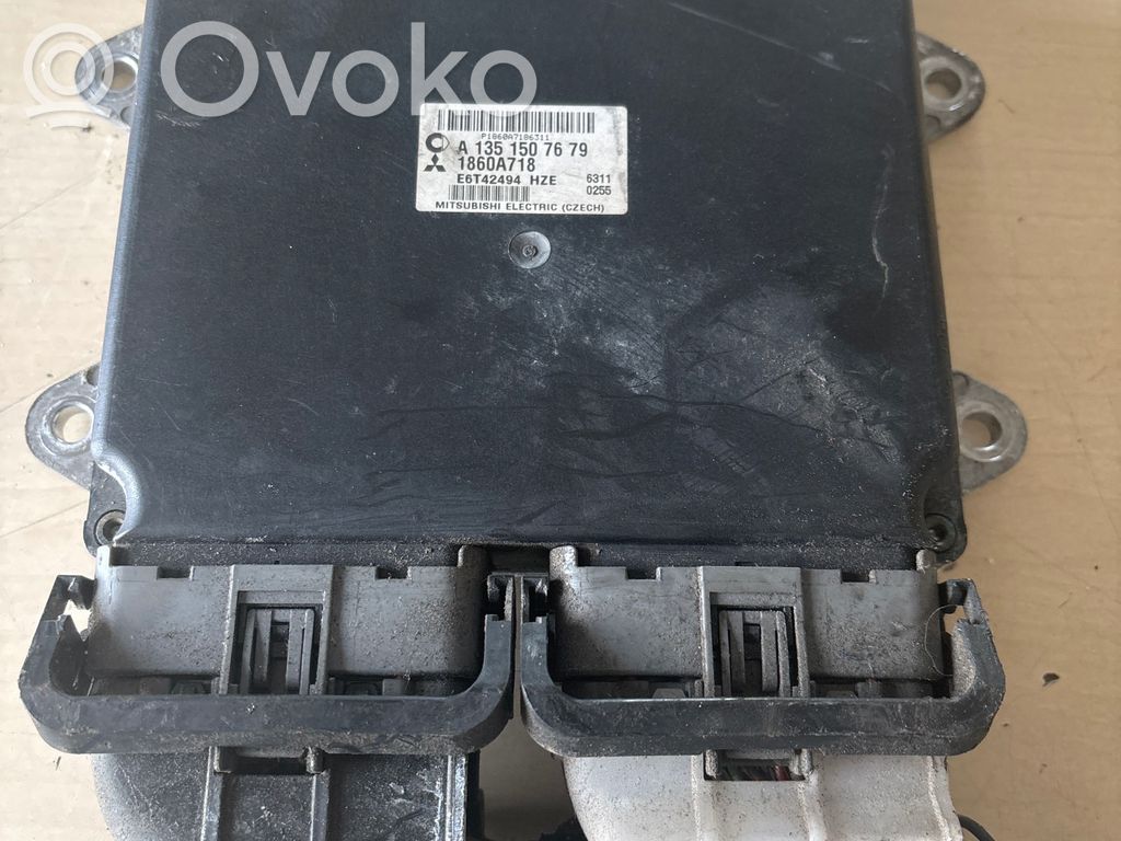 Mitsubishi Colt CZ3 Engine control unit/module 