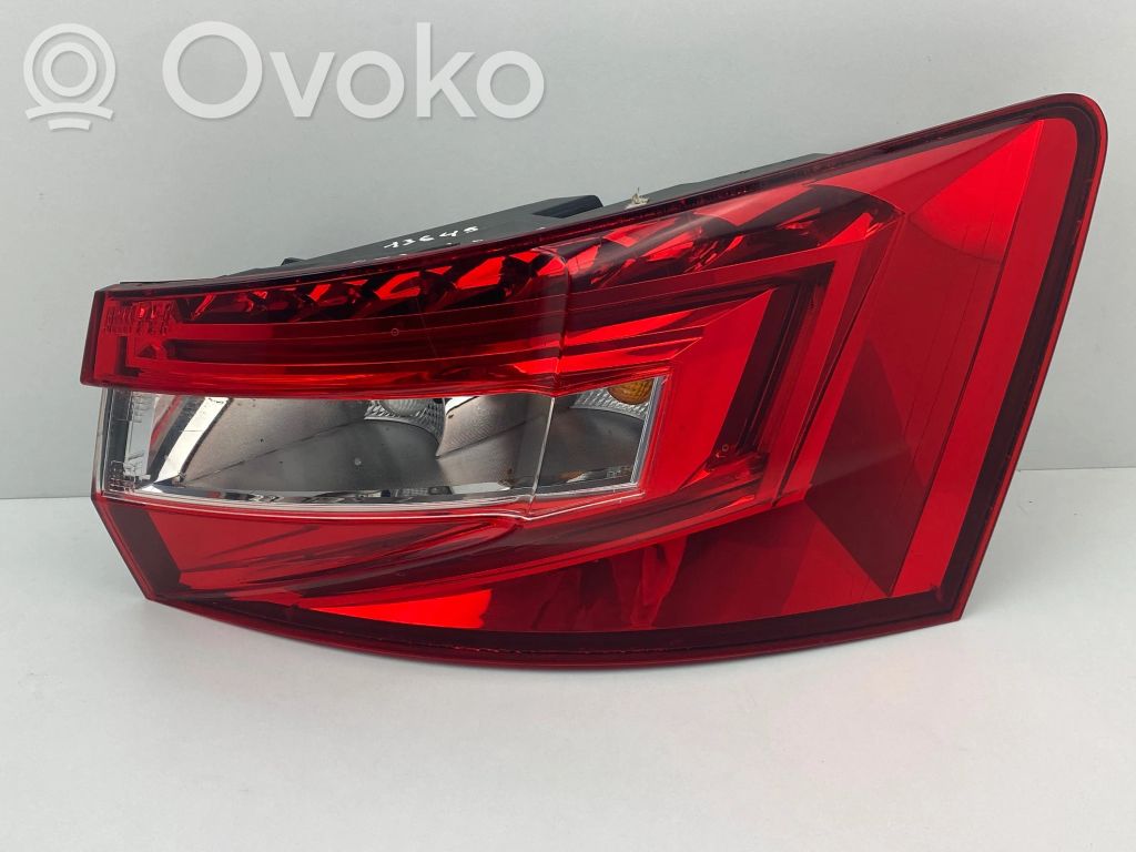 Skoda Superb B8 (3V) Lampa tylna 
