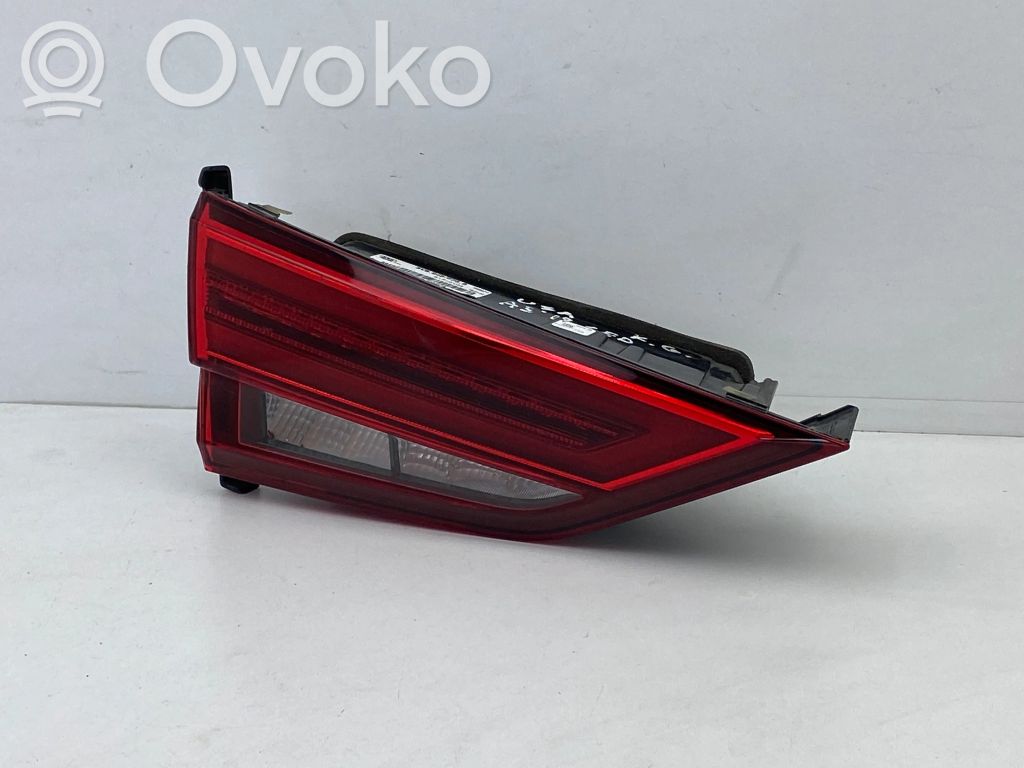Audi A3 S3 8V Tailgate rear/tail lights 
