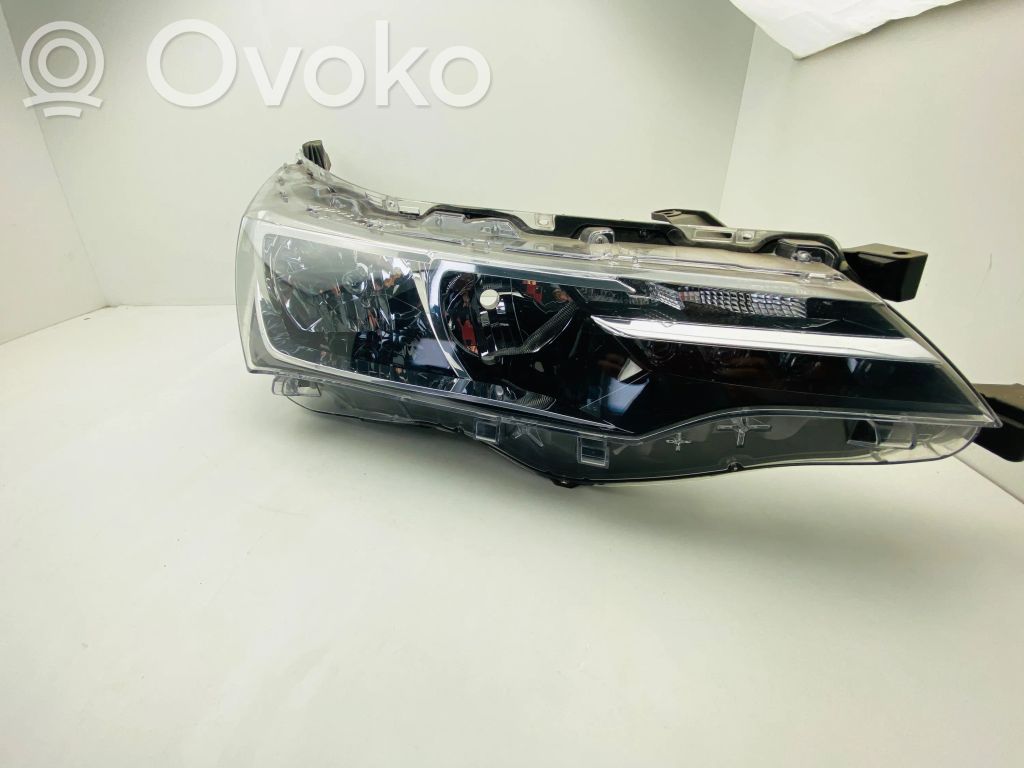 Toyota Corolla E210 E21 Scheinwerfer 