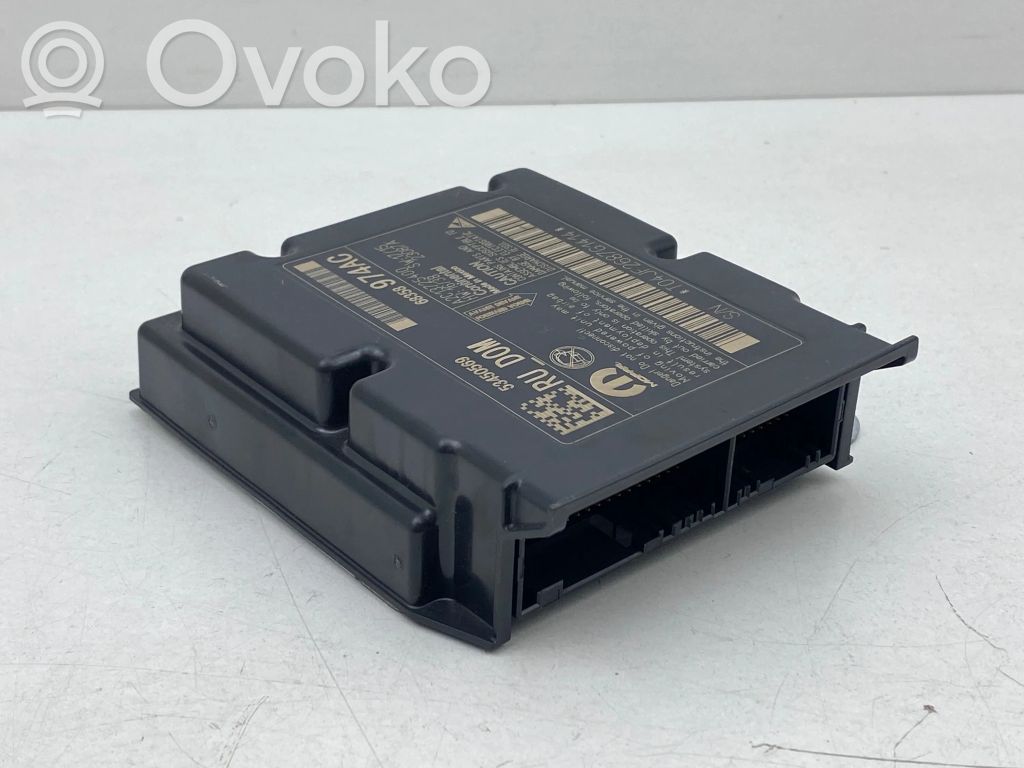 Chrysler Pacifica Airbag control unit/module 
