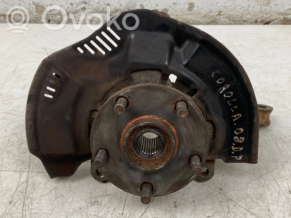 Front wheel hub