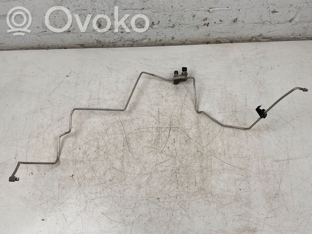Air conditioning (A/C) pipe/hose