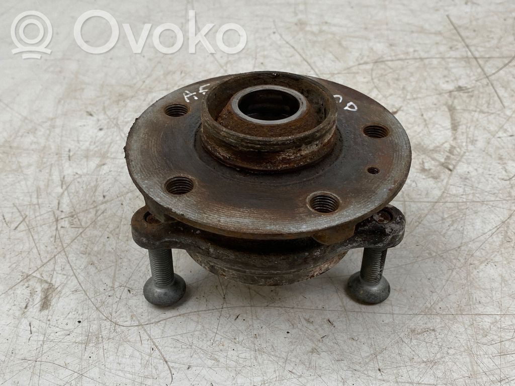 Cubo de rueda trasera