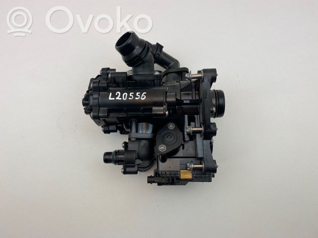 BMW 2 F44 Thermostatgehäuse 